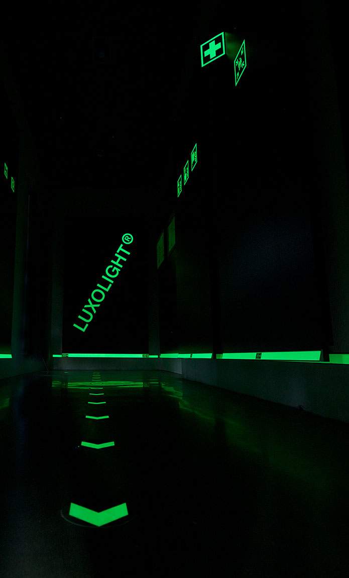 Lowlocation lighting Stell GmbH